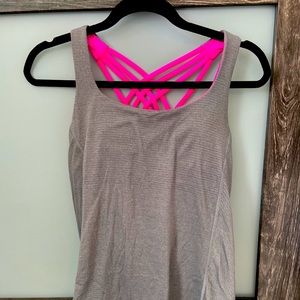 Lululemon active top